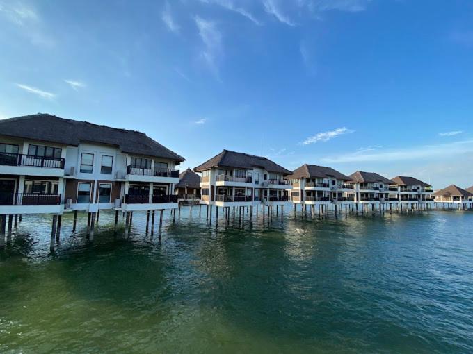 Ark Goldcoast Resort Sepang Extérieur photo