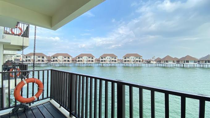 Ark Goldcoast Resort Sepang Extérieur photo